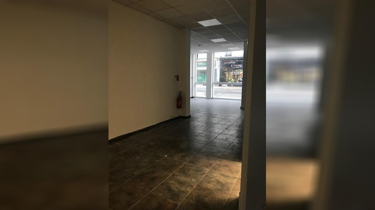 Ma-Cabane - Location Local commercial Douai, 97 m²