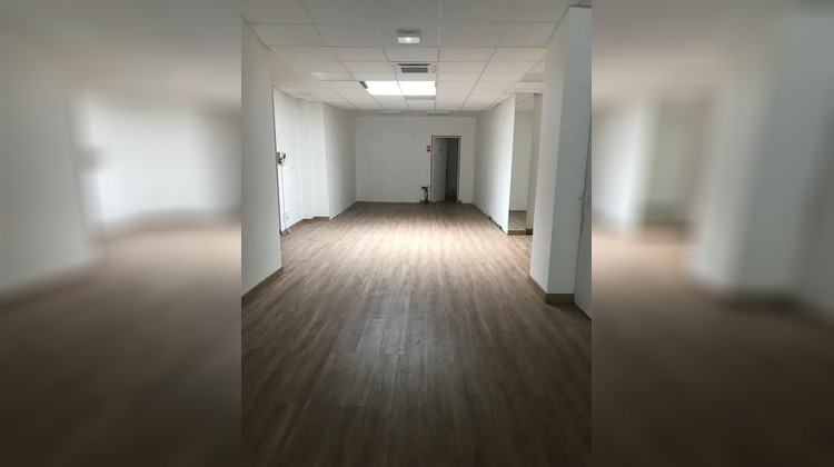 Ma-Cabane - Location Local commercial Douai, 169 m²