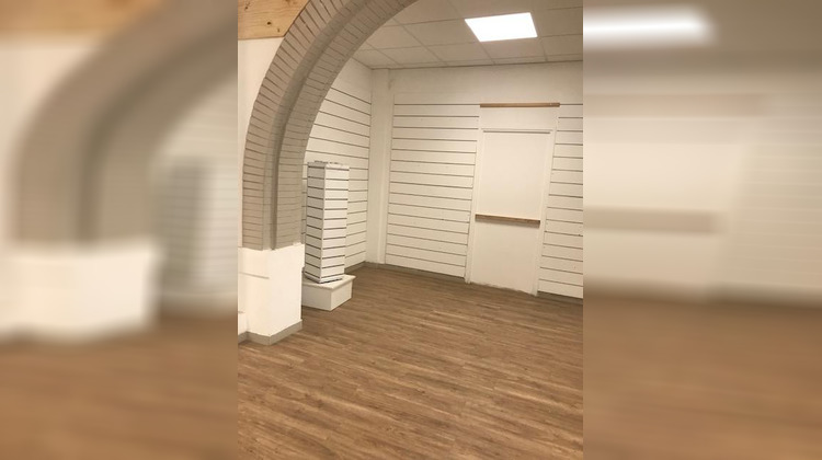 Ma-Cabane - Location Local commercial Douai, 169 m²