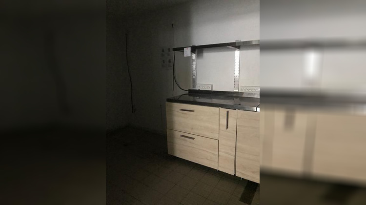 Ma-Cabane - Location Local commercial Douai, 122 m²