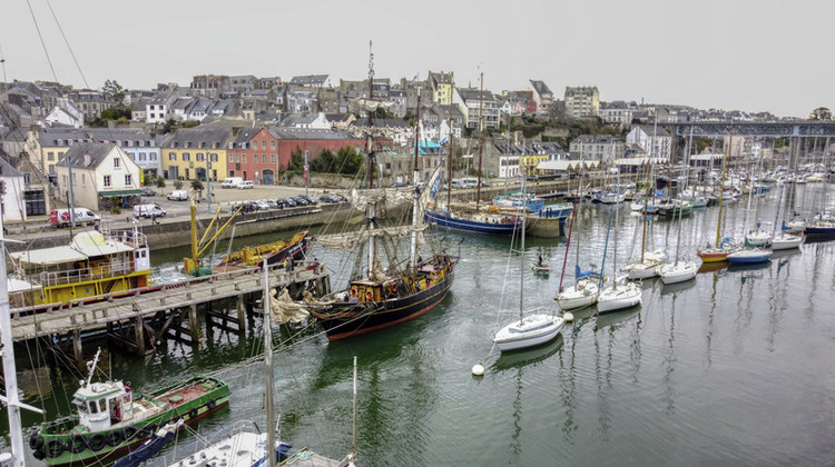 Ma-Cabane - Location Local commercial DOUARNENEZ, 218 m²