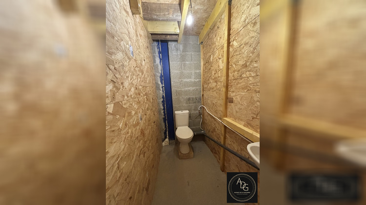 Ma-Cabane - Location Local commercial Dourdan, 85 m²