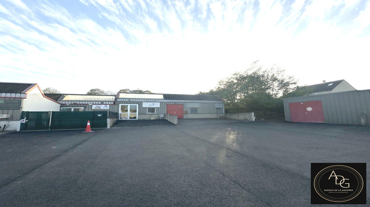 Ma-Cabane - Location Local commercial Dourdan, 120 m²
