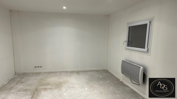 Ma-Cabane - Location Local commercial Dourdan, 120 m²