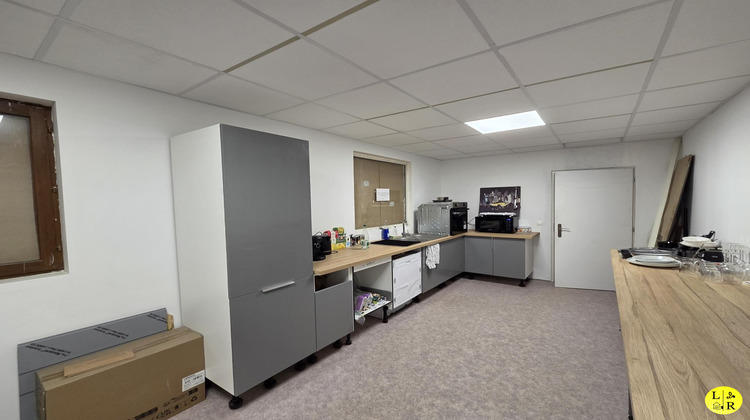 Ma-Cabane - Location Local commercial Duisans, 90 m²