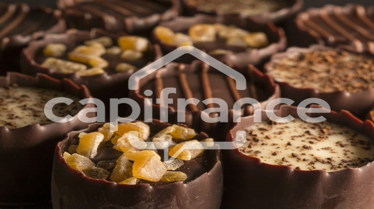 Ma-Cabane - Location Local commercial EGUILLES, 194 m²