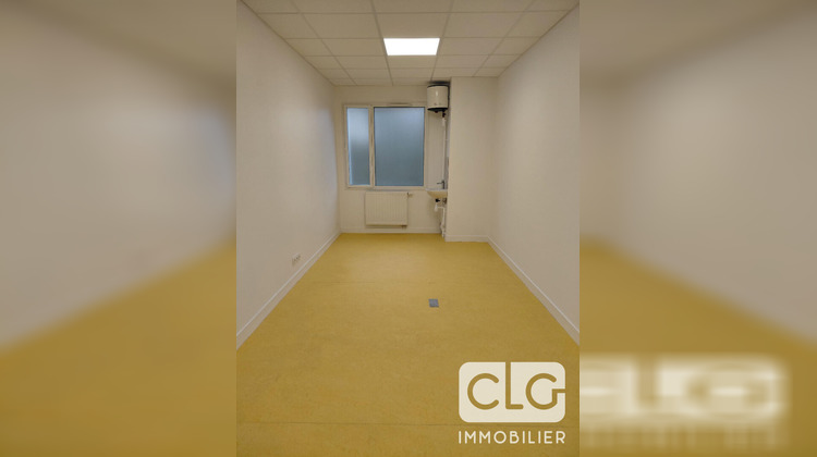 Ma-Cabane - Location Local commercial ELLIANT, 16 m²