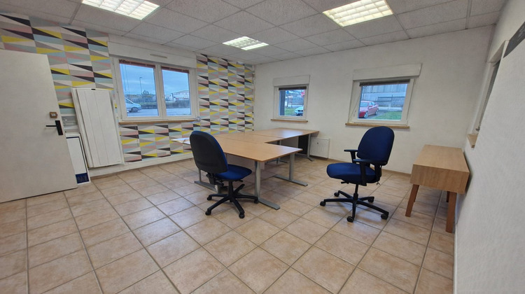 Ma-Cabane - Location Local commercial Elven, 286 m²