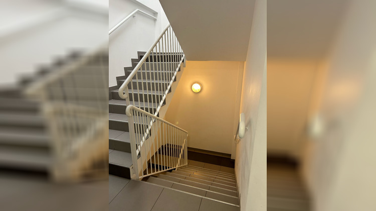 Ma-Cabane - Location Local commercial ENGHIEN-LES-BAINS, 13 m²