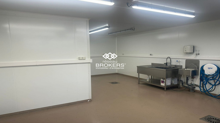 Ma-Cabane - Location Local commercial Ennery, 155 m²