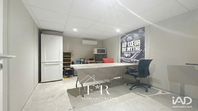 Ma-Cabane - Location Local commercial Entraigues-sur-la-Sorgue, 245 m²