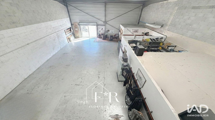 Ma-Cabane - Location Local commercial Entraigues-sur-la-Sorgue, 245 m²
