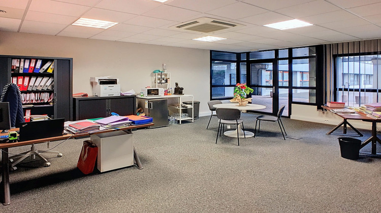 Ma-Cabane - Location Local commercial Entzheim, 41 m²