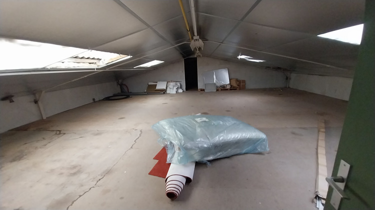 Ma-Cabane - Location Local commercial EPERNON, 600 m²