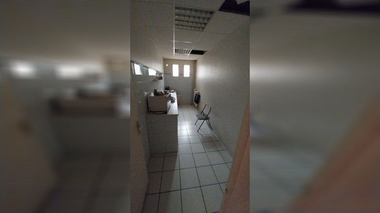 Ma-Cabane - Location Local commercial EPERNON, 600 m²