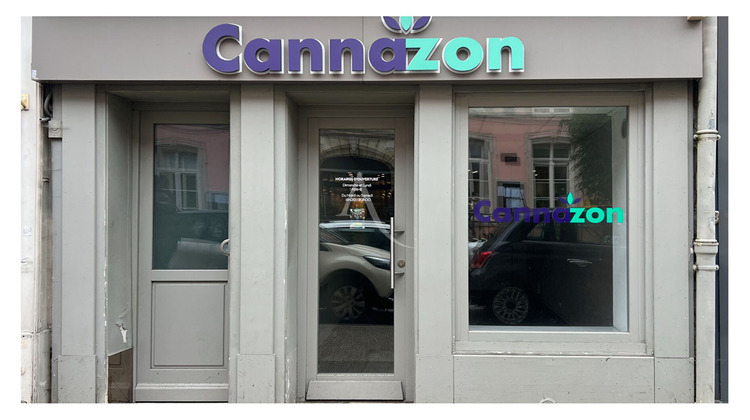 Ma-Cabane - Location Local commercial EPINAL, 25 m²