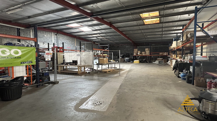 Ma-Cabane - Location Local commercial Escaudoeuvres, 560 m²