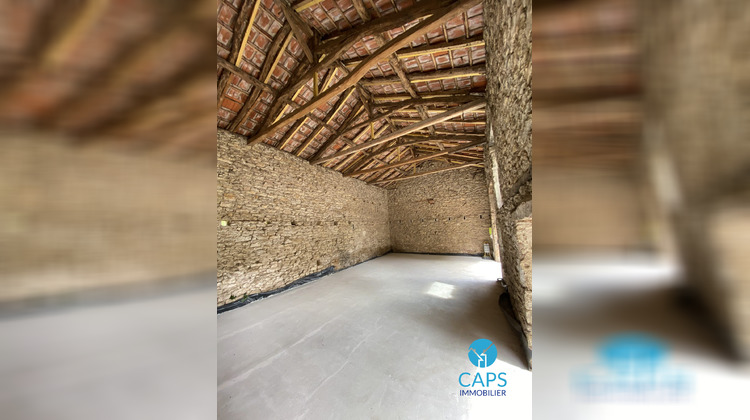 Ma-Cabane - Location Local commercial Espère, 80 m²