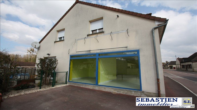 Ma-Cabane - Location Local commercial Estissac, 45 m²