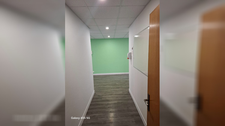 Ma-Cabane - Location Local commercial EVREUX, 120 m²