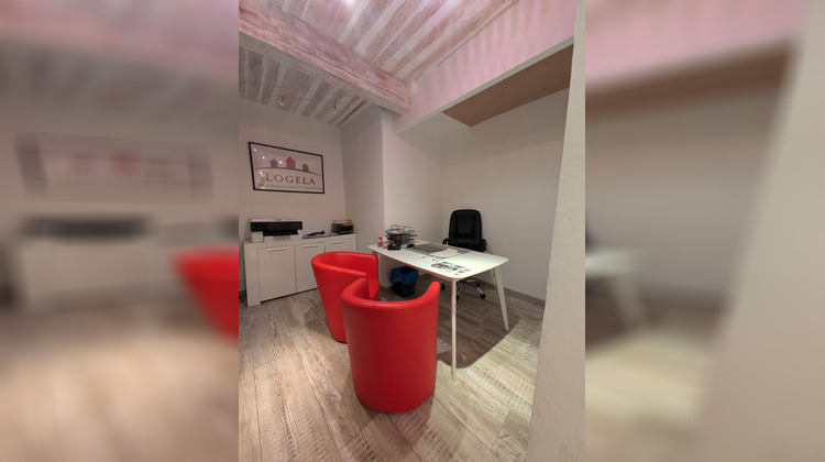 Ma-Cabane - Location Local commercial EYGUIERES, 30 m²