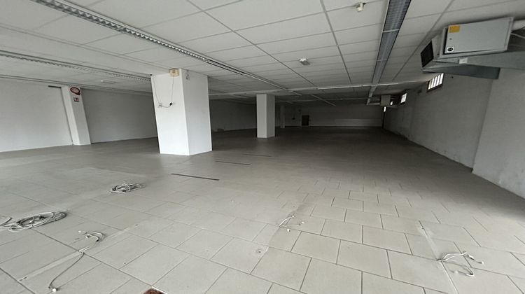 Ma-Cabane - Location Local commercial Faulquemont, 396 m²