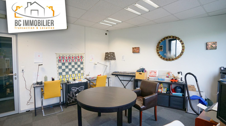 Ma-Cabane - Location Local commercial FERNEY-VOLTAIRE, 18 m²