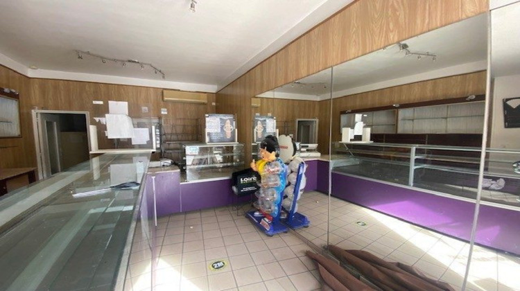 Ma-Cabane - Location Local commercial Feurs, 140 m²