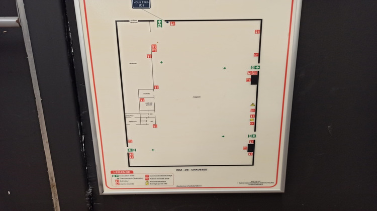 Ma-Cabane - Location Local commercial Feytiat, 1300 m²