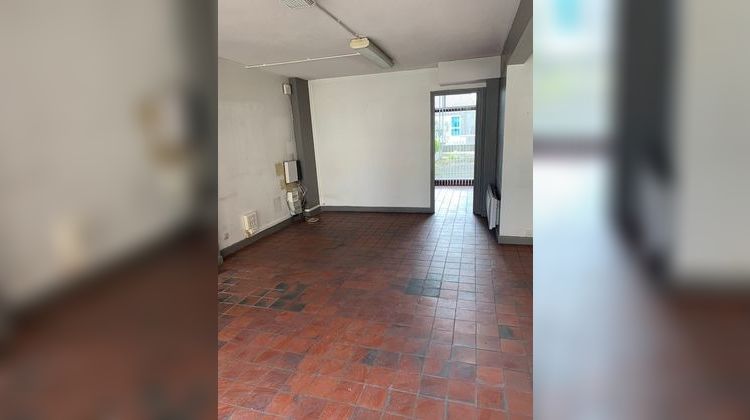 Ma-Cabane - Location Local commercial FIRMINY, 110 m²