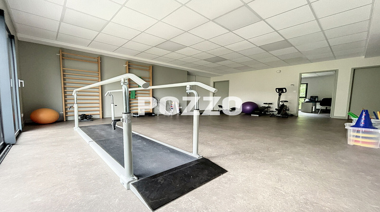 Ma-Cabane - Location Local commercial FLEURY, 80 m²