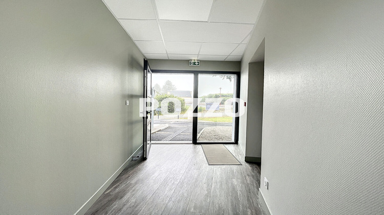 Ma-Cabane - Location Local commercial FLEURY, 80 m²