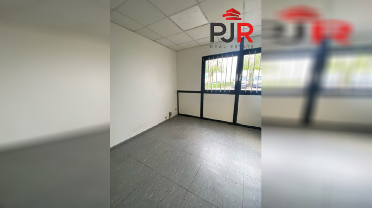 Ma-Cabane - Location Local commercial Fléville-devant-Nancy, 198 m²