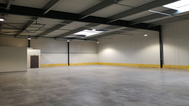 Ma-Cabane - Location Local commercial FLEVY, 406 m²