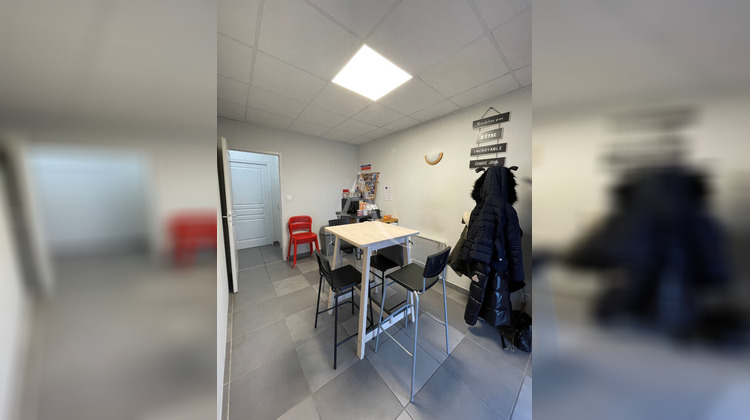 Ma-Cabane - Location Local commercial FONSORBES, 89 m²