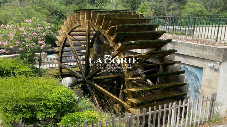 Ma-Cabane - Location Local commercial Fontaine-de-Vaucluse, 36 m²