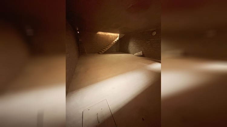 Ma-Cabane - Location Local commercial FONTENAY-SOUS-BOIS, 160 m²