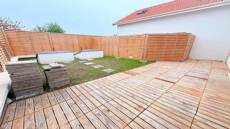 Ma-Cabane - Location Local commercial FONTENAY-SOUS-BOIS, 180 m²