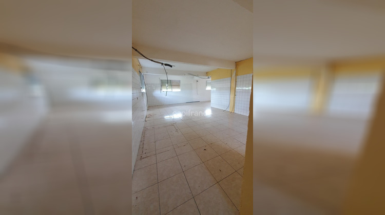 Ma-Cabane - Location Local commercial FORT DE FRANCE, 200 m²