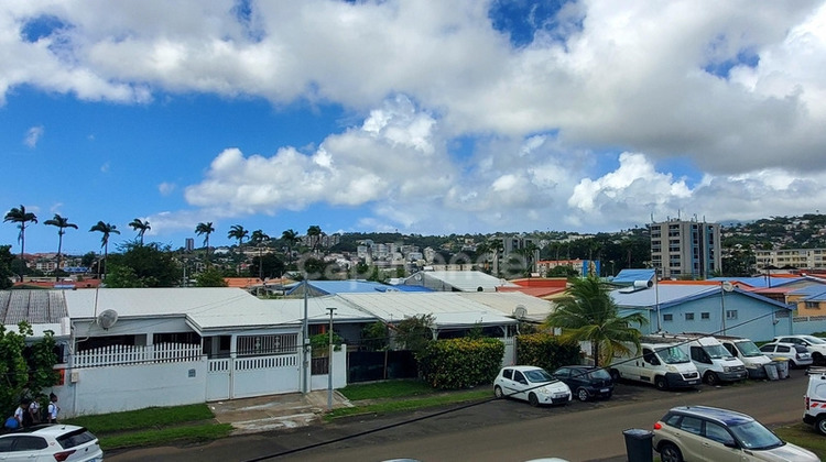 Ma-Cabane - Location Local commercial FORT DE FRANCE, 130 m²