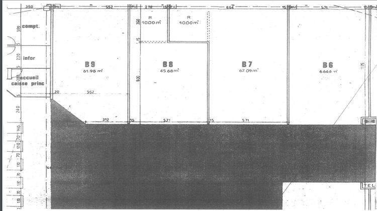 Ma-Cabane - Location Local commercial FOUGERES, 65 m²