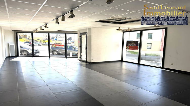 Ma-Cabane - Location Local commercial Fougères, 413 m²