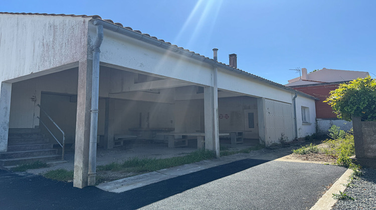 Ma-Cabane - Location Local commercial FOURAS, 215 m²