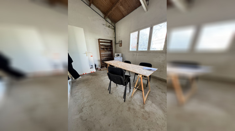 Ma-Cabane - Location Local commercial FOURAS, 215 m²