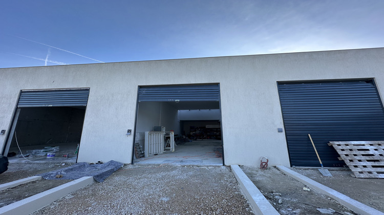 Ma-Cabane - Location Local commercial Fréjus, 75 m²