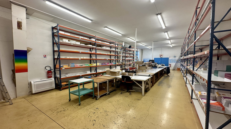 Ma-Cabane - Location Local commercial Fréjus, 880 m²