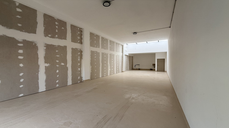 Ma-Cabane - Location Local commercial Fréjus, 75 m²