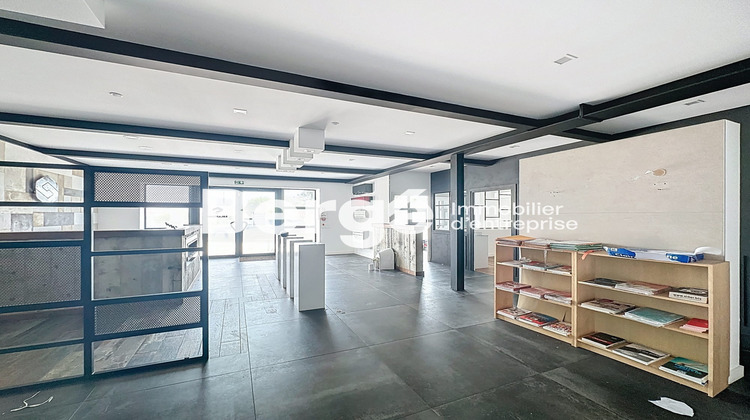 Ma-Cabane - Location Local commercial Fréjus, 759 m²