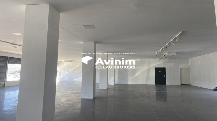 Ma-Cabane - Location Local commercial Fréjus, 280 m²