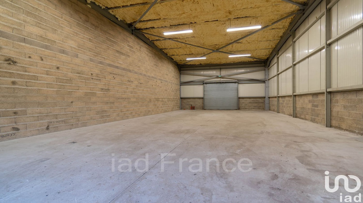 Ma-Cabane - Location Local commercial Freneuse, 125 m²